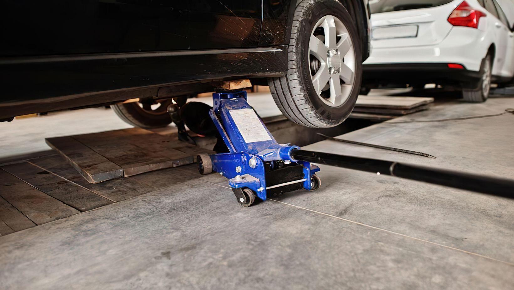 hydraulic jack calibration, calibrate hydraulic jack, hydraulic jack accuracy, hydraulic jack repair, professional hydraulic jack calibration, industrial hydraulic jack calibration, hydraulic lift calibration, mobile hydraulic jack service, hydraulic jack maintenance, location-specific hydraulic jack calibration
